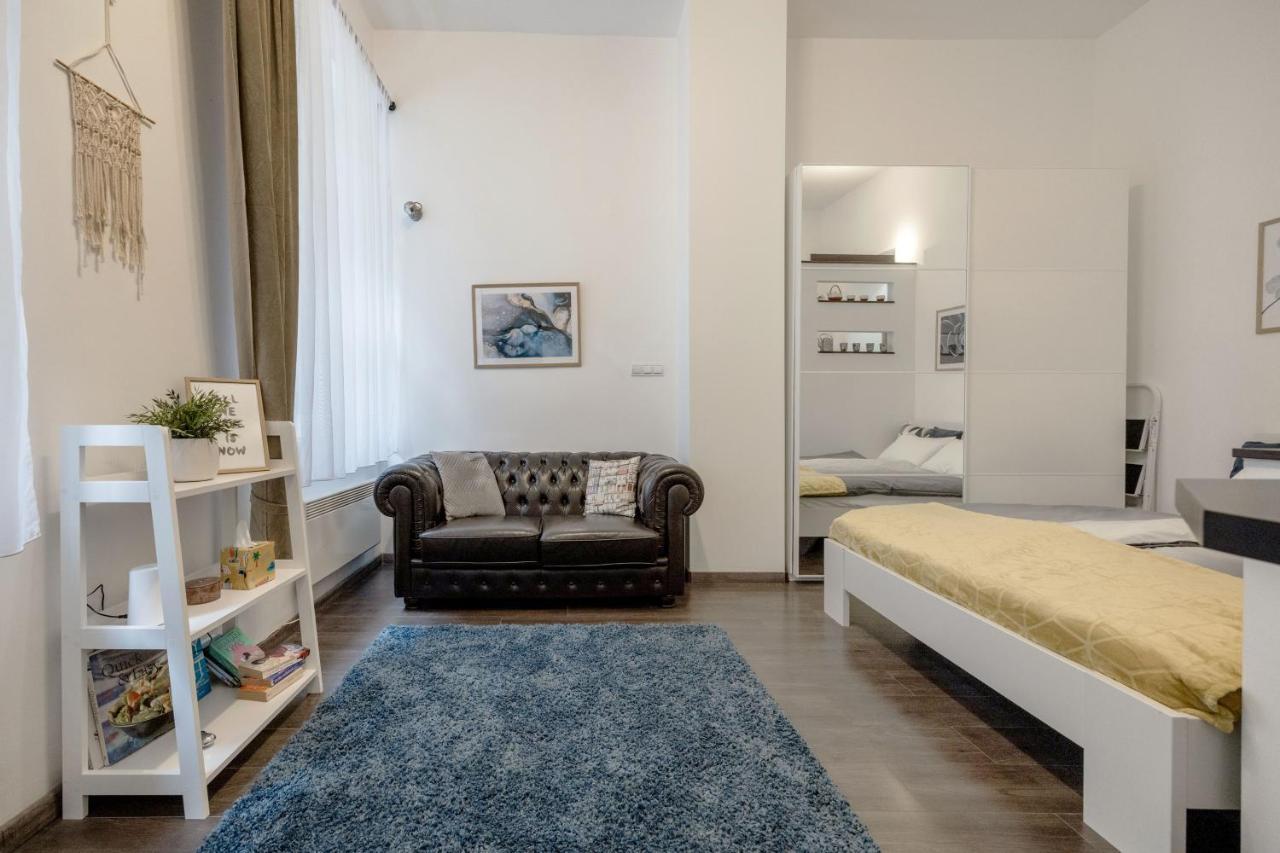 Stylish Downtown Studio Budapest Exterior foto
